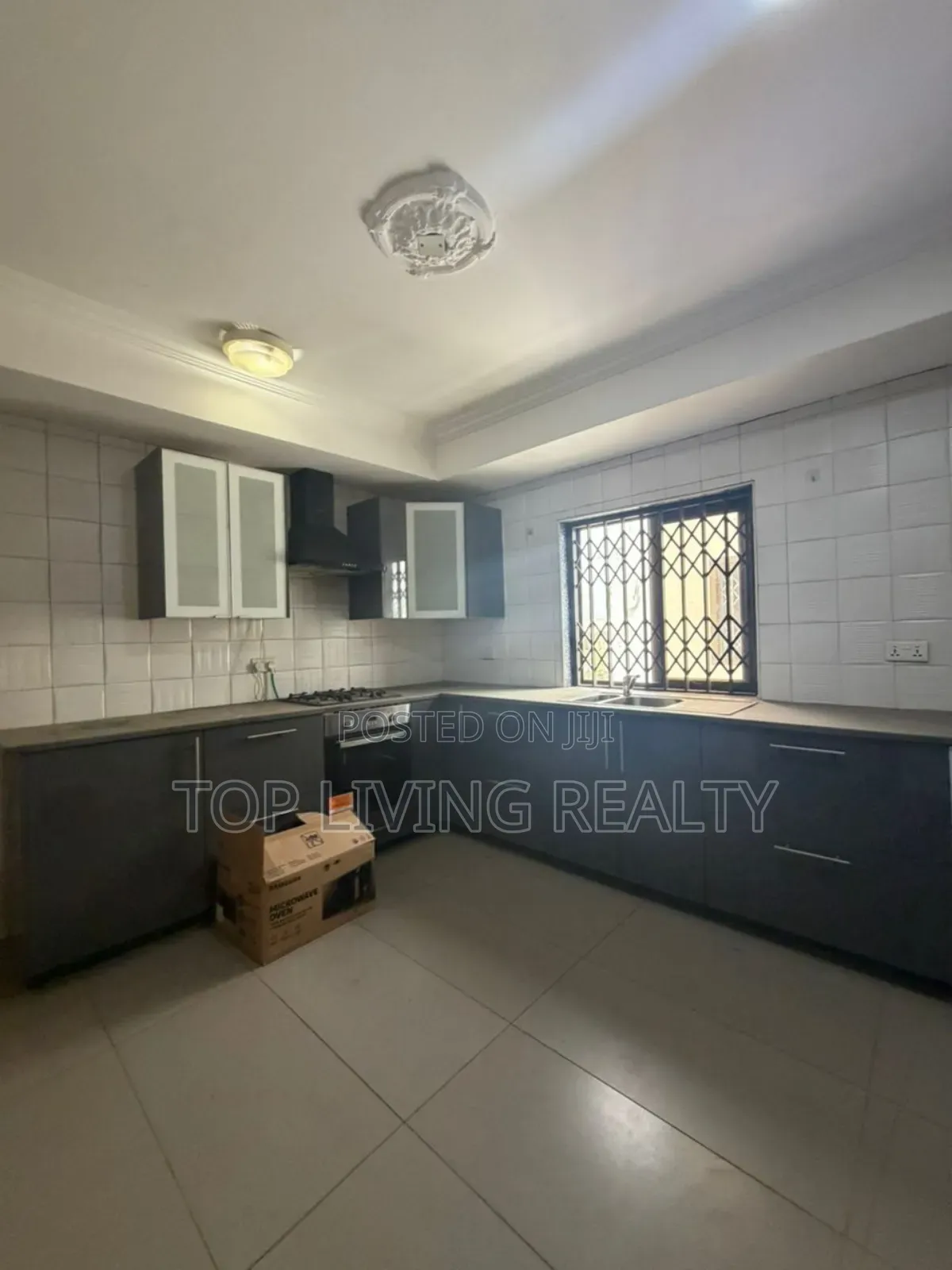 2bdrm Apartment in West Trassaco, East Legon for rent