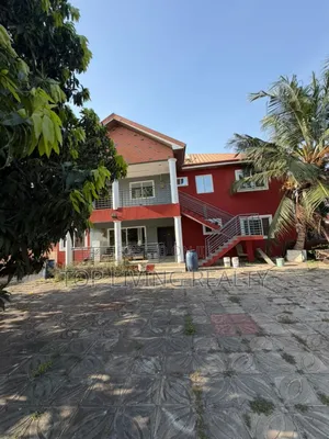 4bdrm Apartment in Nanakrom, Nmai-Dzorn for rent
