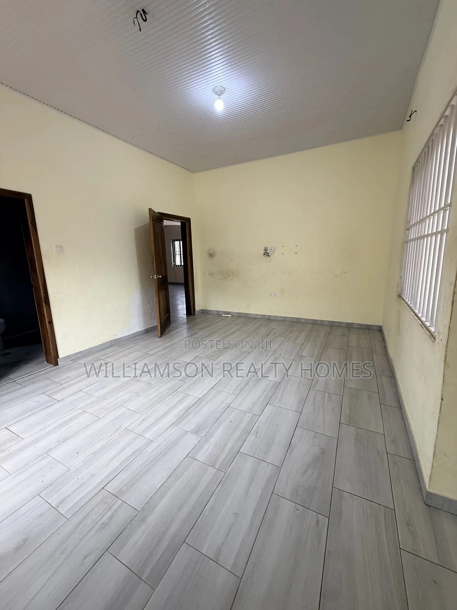 3bdrm Apartment in Hfc Estate Area, Spintex for rent