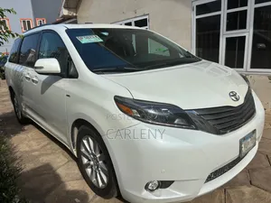 Toyota Sienna 2015 Pearl