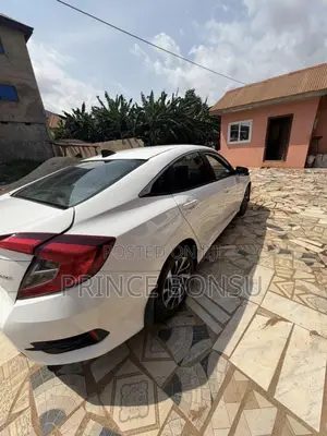 Honda Civic 2017 White