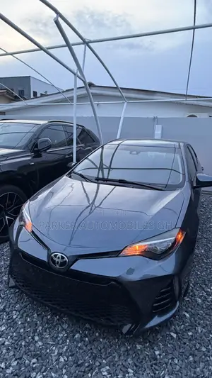 Toyota Corolla LE Eco (1.8L 4cyl 2A) 2019 Black
