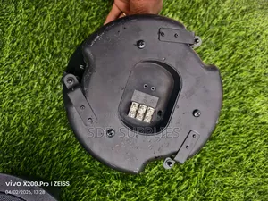 A Pair of Bose Ceiling Speaker Ds40f Black Color