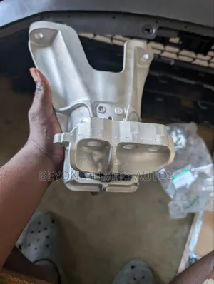 Honda Civic 2022,2023,2024,2025 Engine Seat / Engine Mount