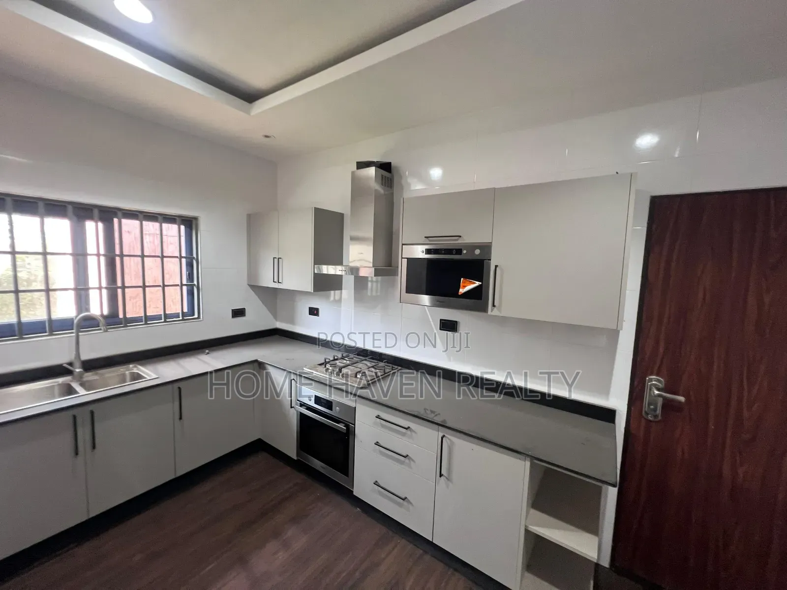 3bdrm House in Krokrobite, Bortiano for sale