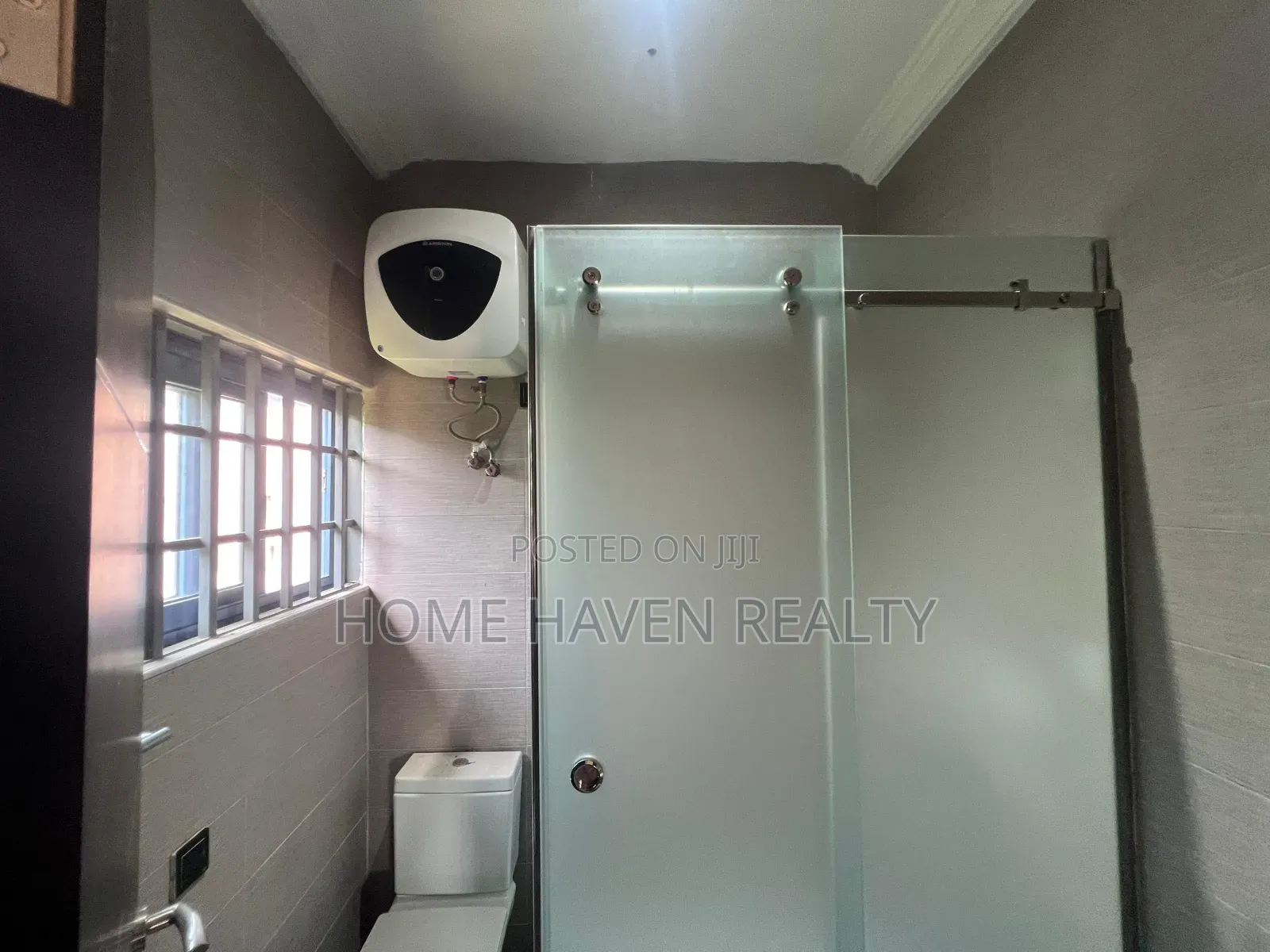 3bdrm House in Krokrobite, Bortiano for sale