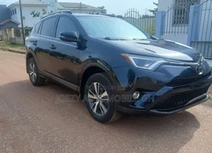 Toyota RAV4 2018 Gray