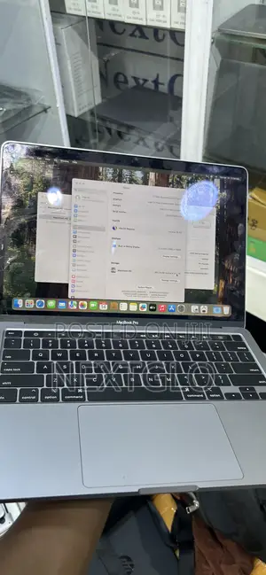 Laptop Apple MacBook Pro 8GB Intel Core i7 SSD 256GB