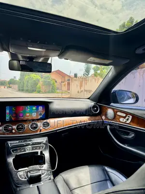 Mercedes-Benz E300 2018 White