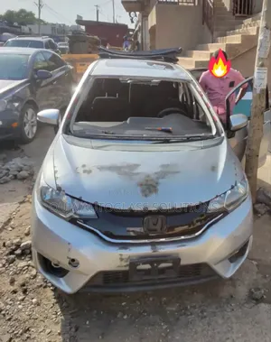 2014 Honda Fit / Jazz Windscreen Available