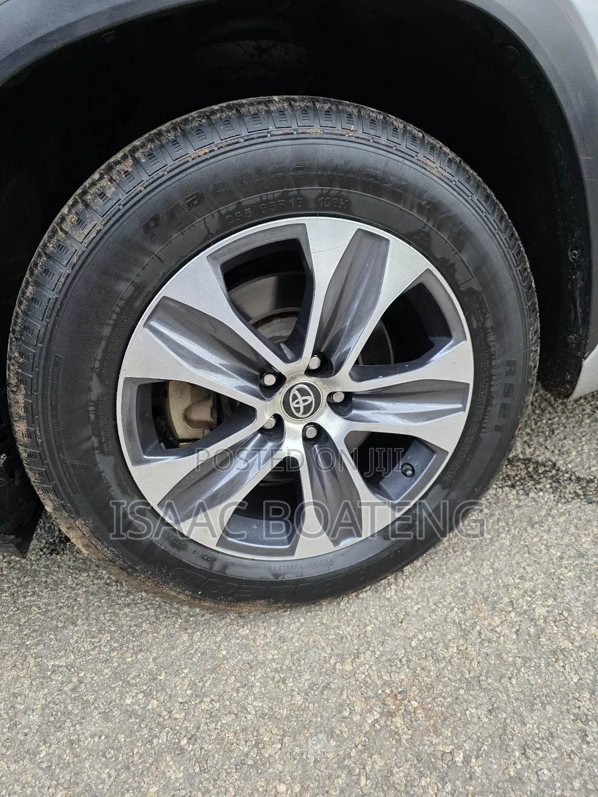 Toyota Highlander 2022 Silver