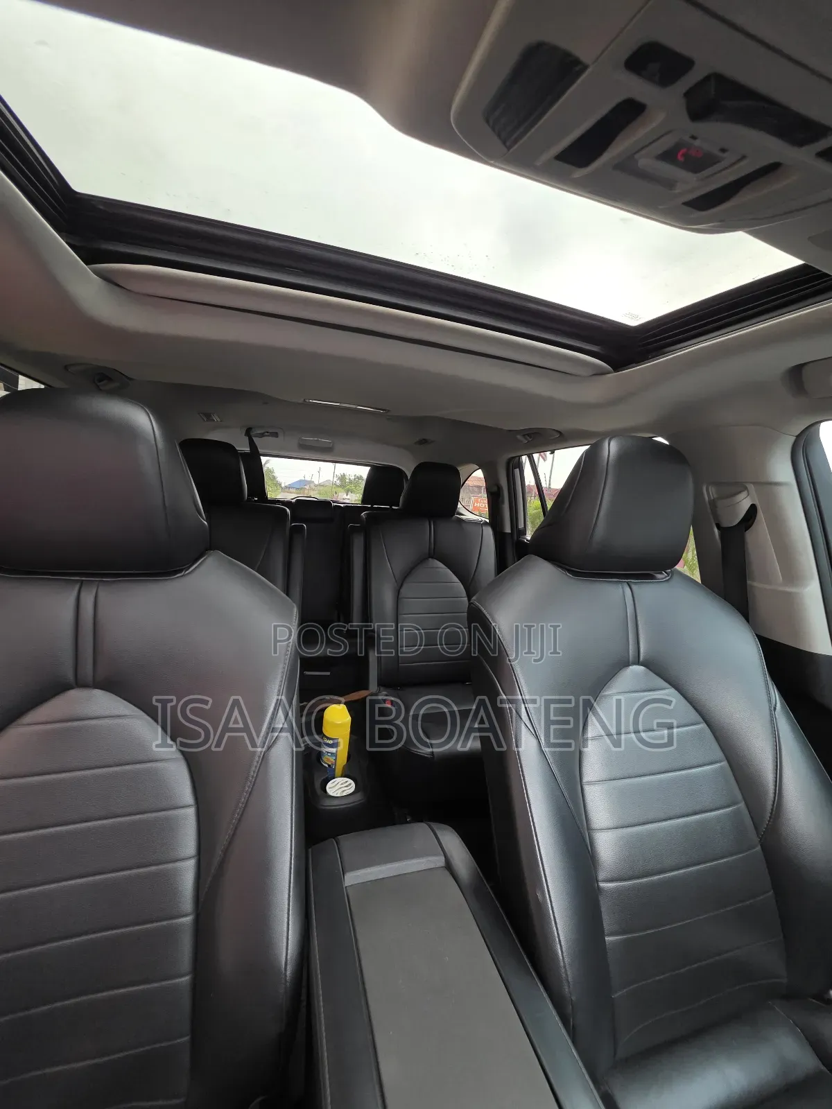 Toyota Highlander 2022 Silver