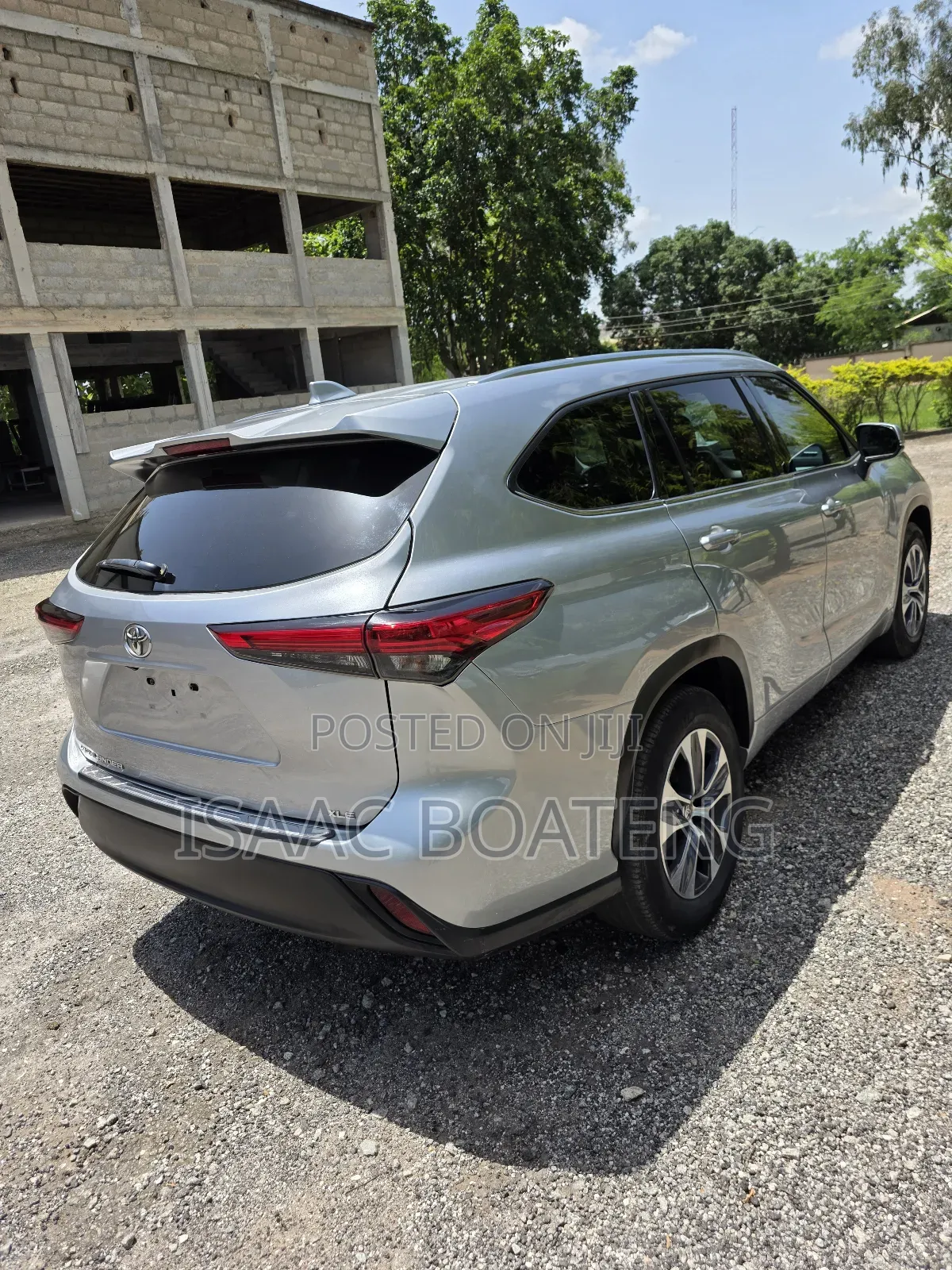 Toyota Highlander 2022 Silver