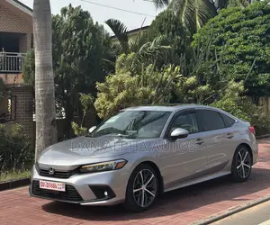 Honda Civic Touring 2022 Silver