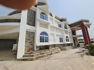 7bdrm House in Mainstay Estates, Tema Metropolitan for sale