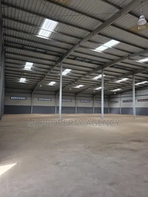 2000 SQM Warehouse Newly Built in Tema