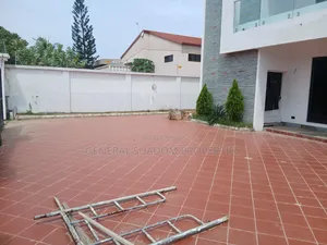 4bdrm Duplex in Suadom Properties, Sakumono for sale