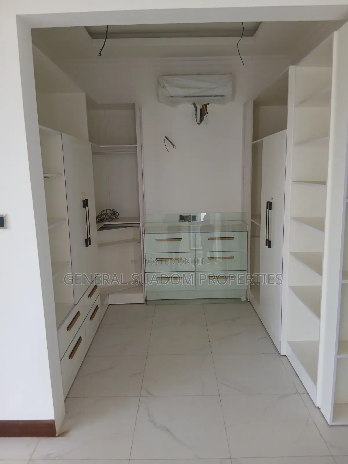 4bdrm Duplex in Suadom Properties, Sakumono for sale