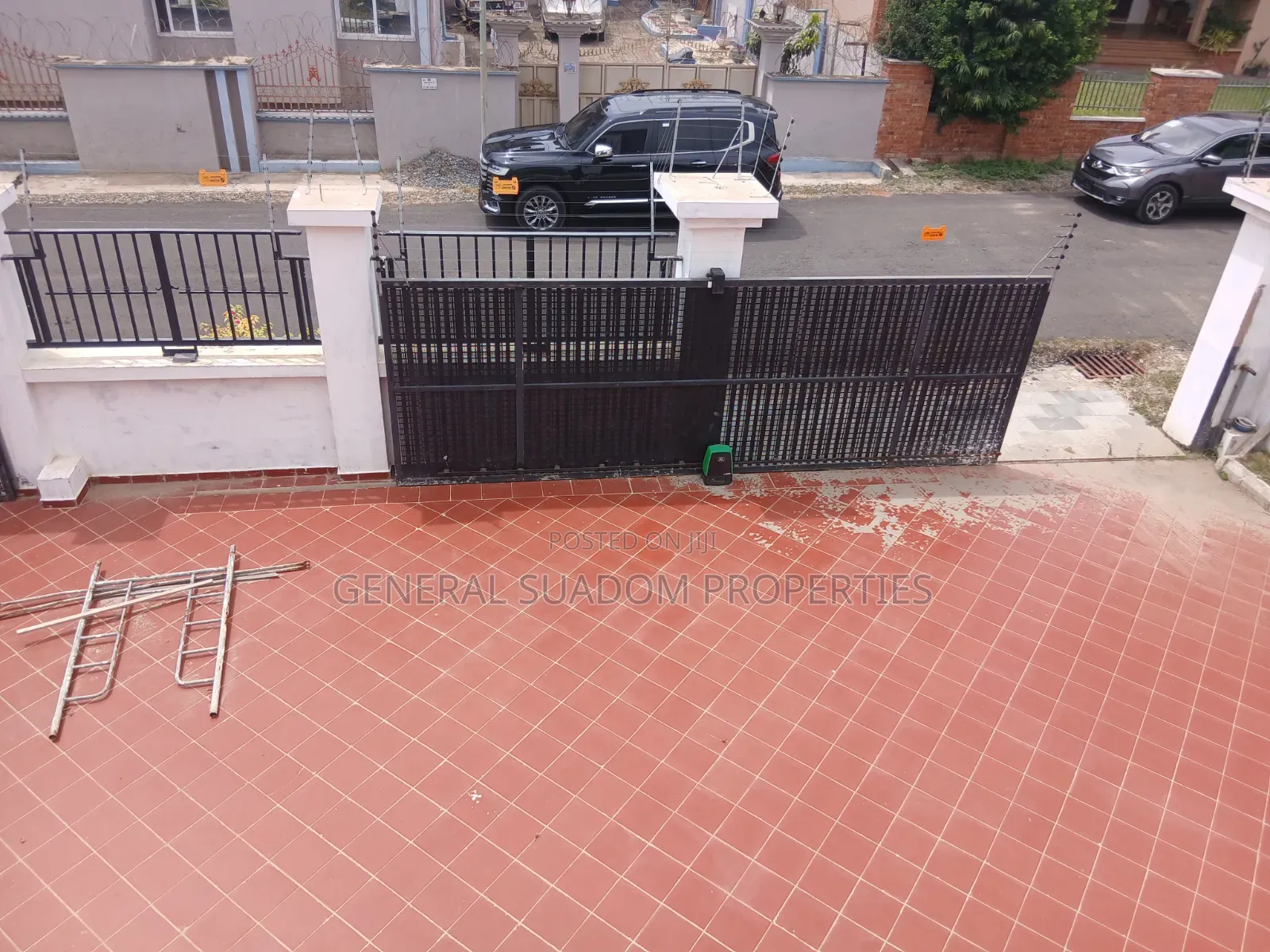 4bdrm Duplex in Suadom Properties, Sakumono for sale