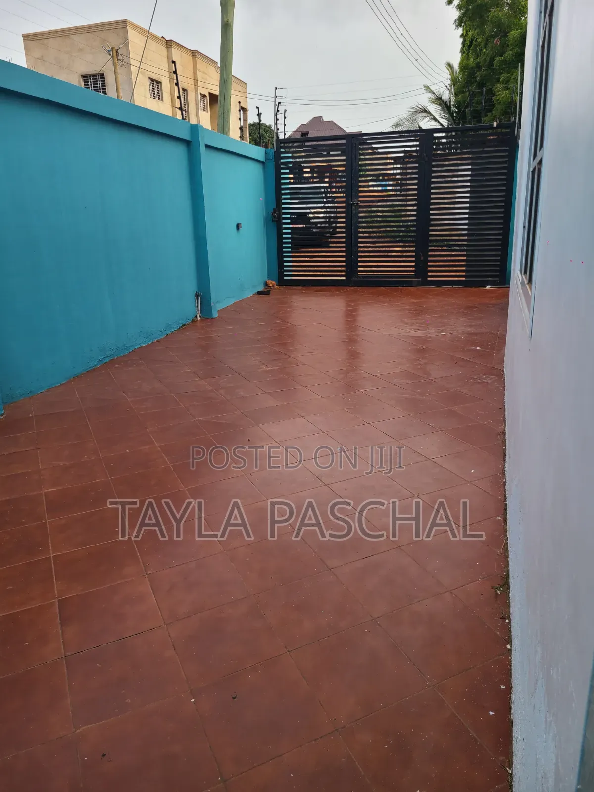 Furnished 4bdrm Apartment in West Hills Mall Area for sale