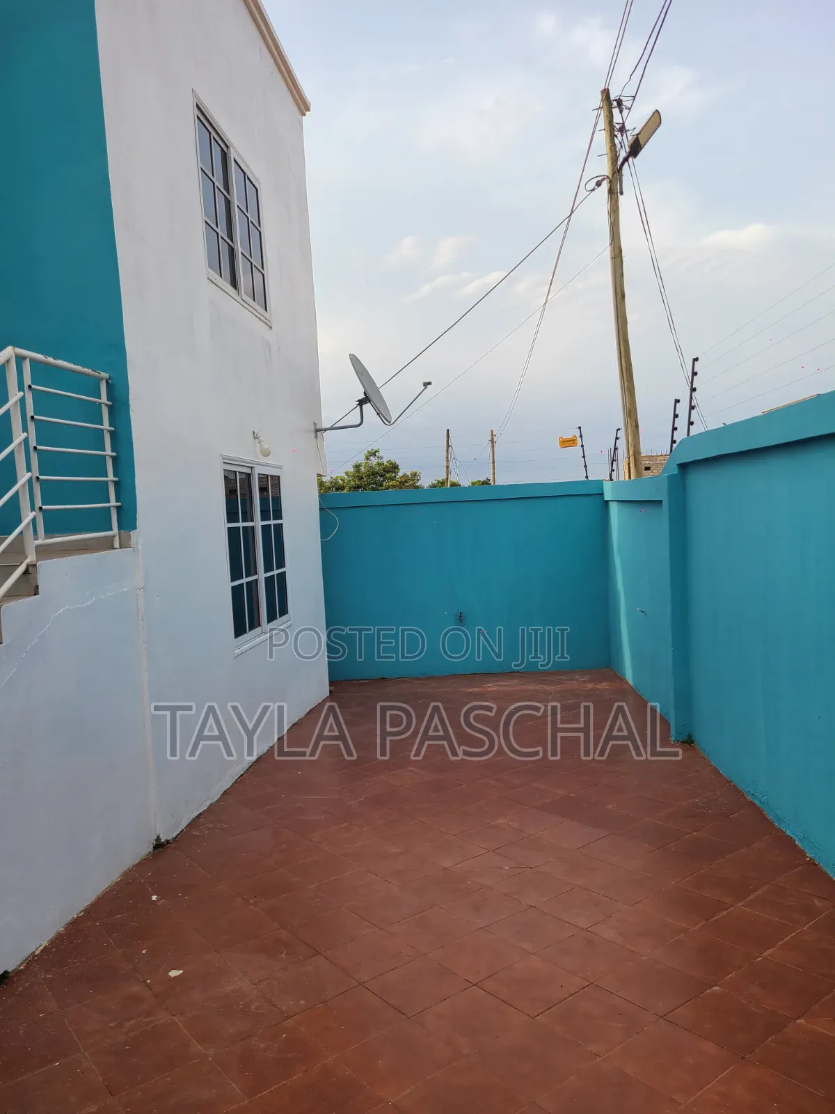 Furnished 4bdrm Apartment in West Hills Mall Area for sale