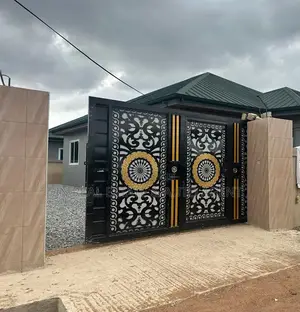 Furnished 3bdrm Apartment in Gomoa East for sale