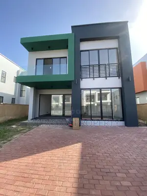 4bdrm House in Mainstay Estates, Tema Metropolitan for sale