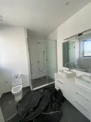 4bdrm House in Mainstay Estates, Tema Metropolitan for sale