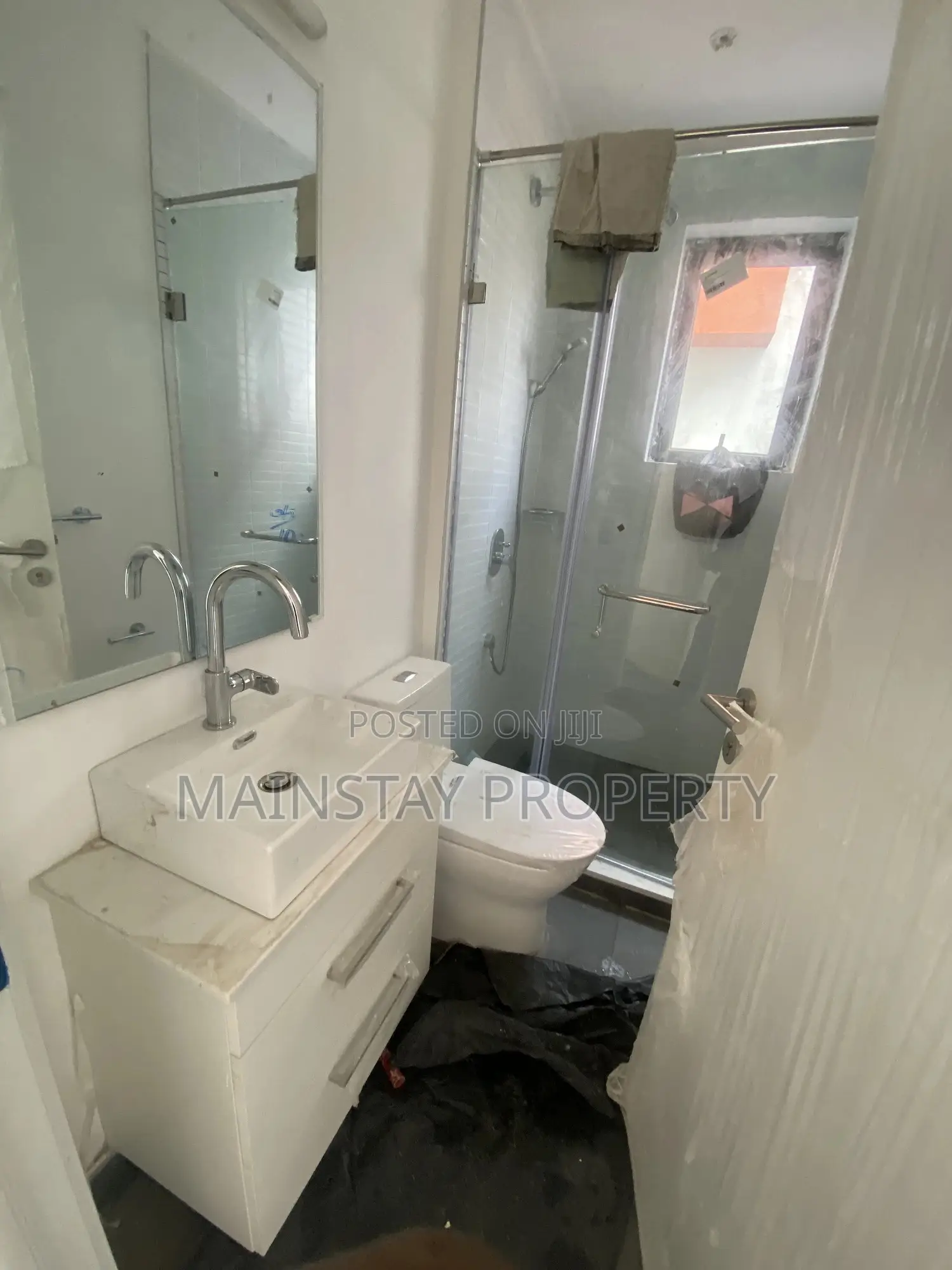 4bdrm House in Mainstay Estates, Tema Metropolitan for sale