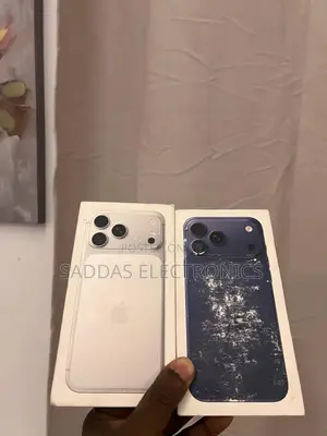 New Apple iPhone 17 Pro Max 256 GB Silver