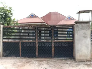 3bdrm House in Adankwaame, Kumasi Metropolitan for sale