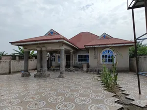 3bdrm House in Adankwaame, Kumasi Metropolitan for sale