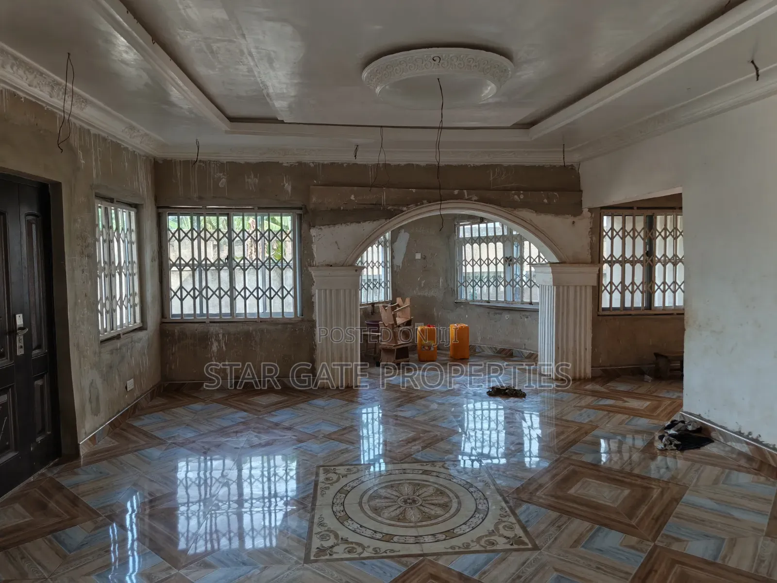 3bdrm House in Adankwaame, Kumasi Metropolitan for sale