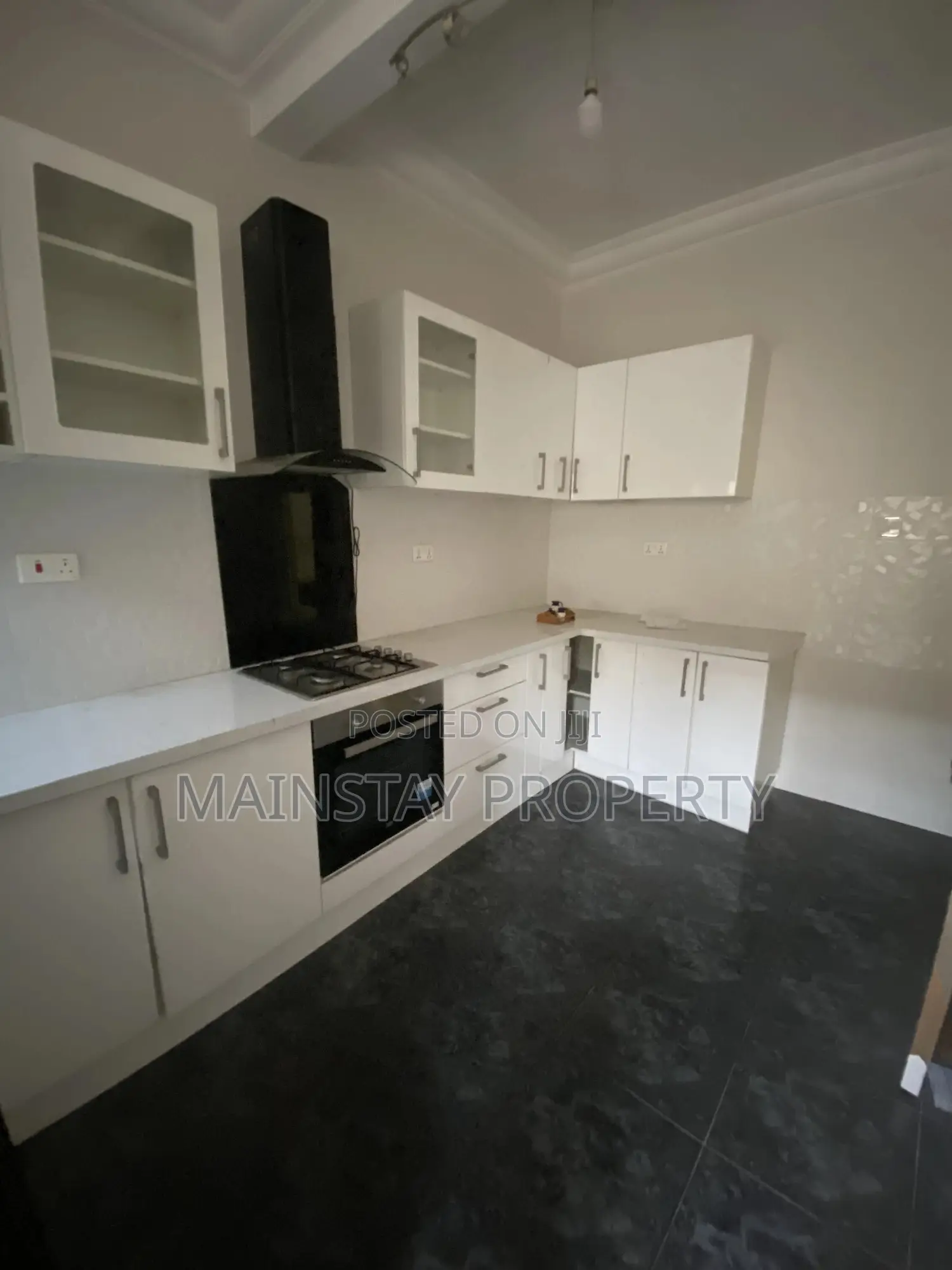 4bdrm House in Mainstay Estates, Taifa-Burkina for sale