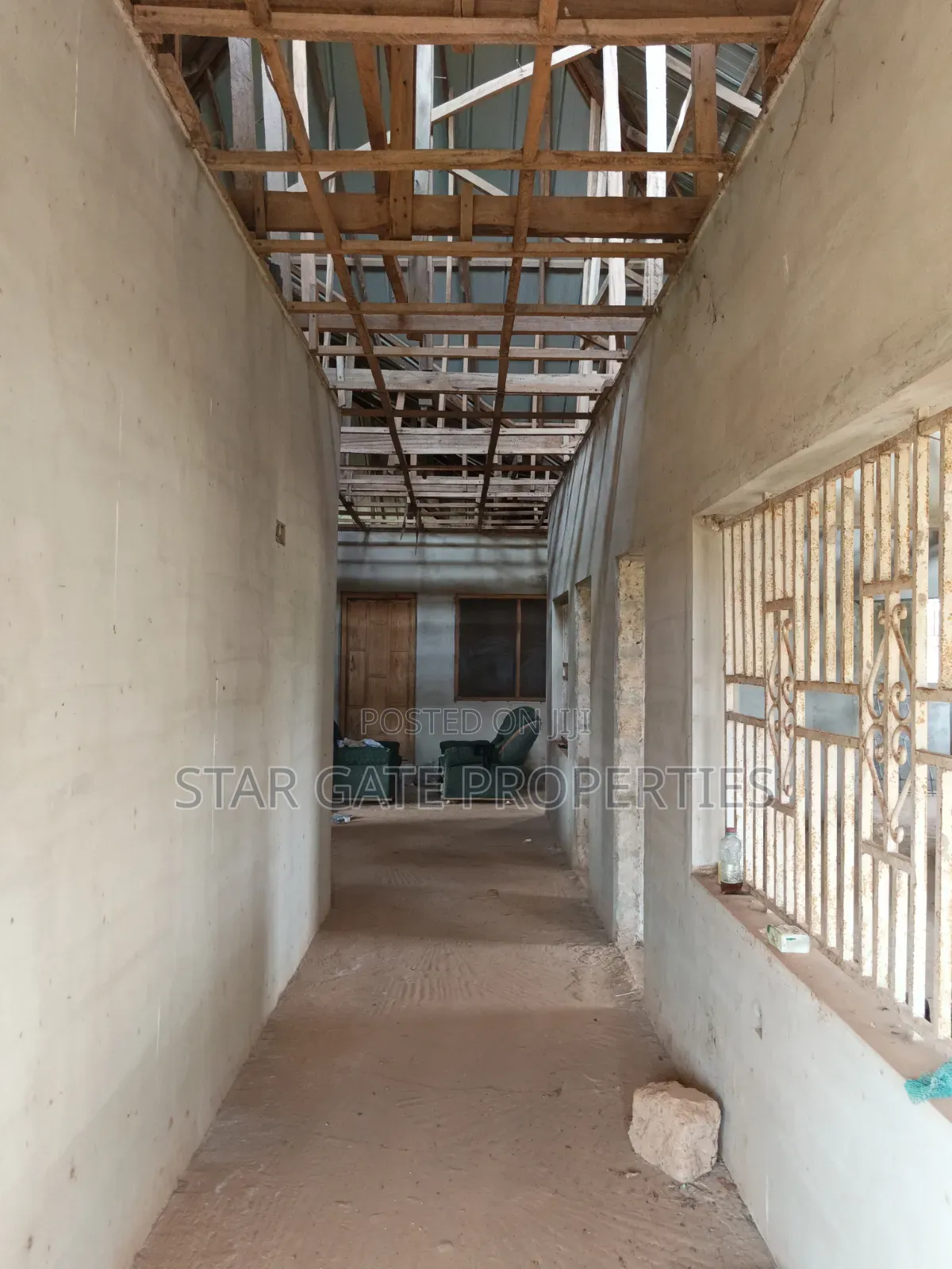 4bdrm House in Adankwaame, Kumasi Metropolitan for sale