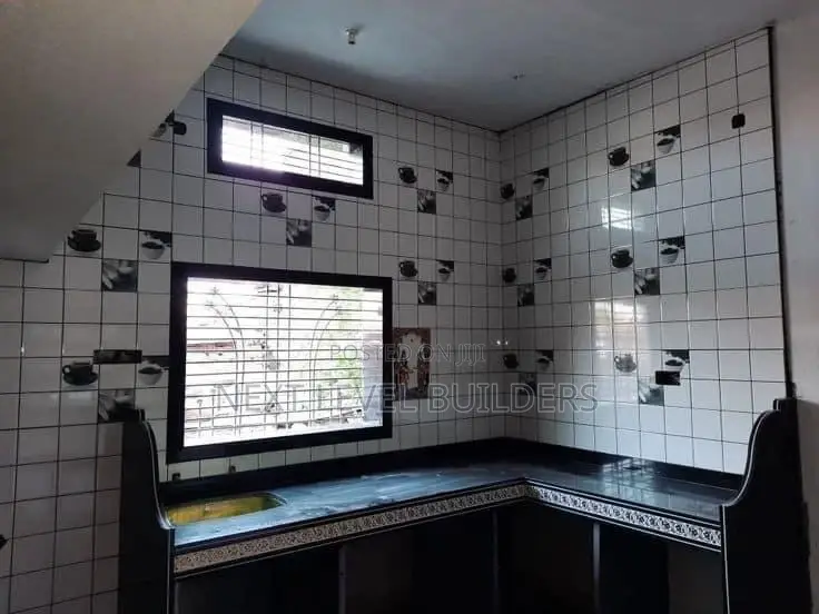 Excellent Tiling Team