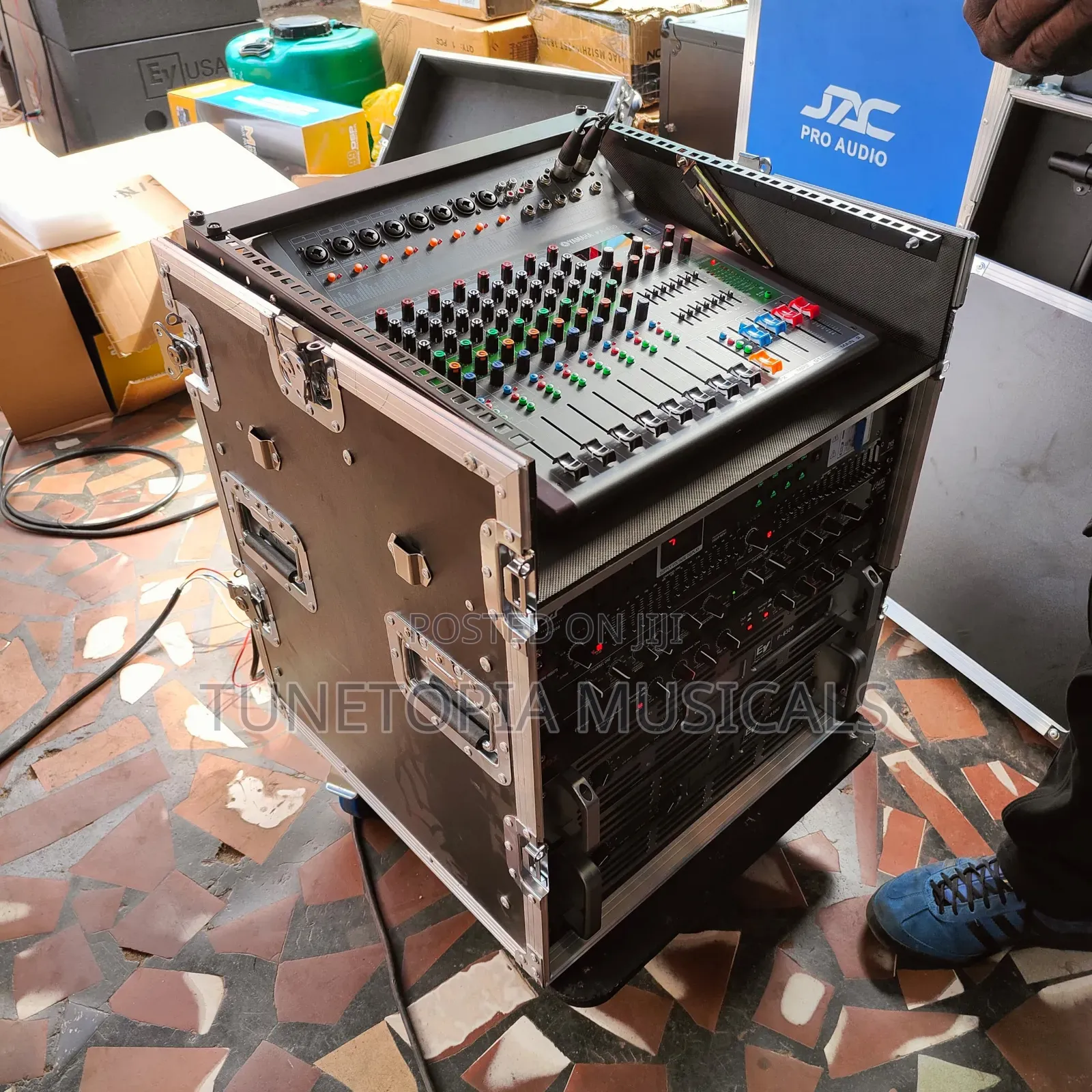 Full Amplifier Rack Set