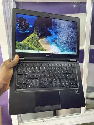 Laptop Dell Latitude 12 7250 8GB Intel Core i5 SSD 512GB