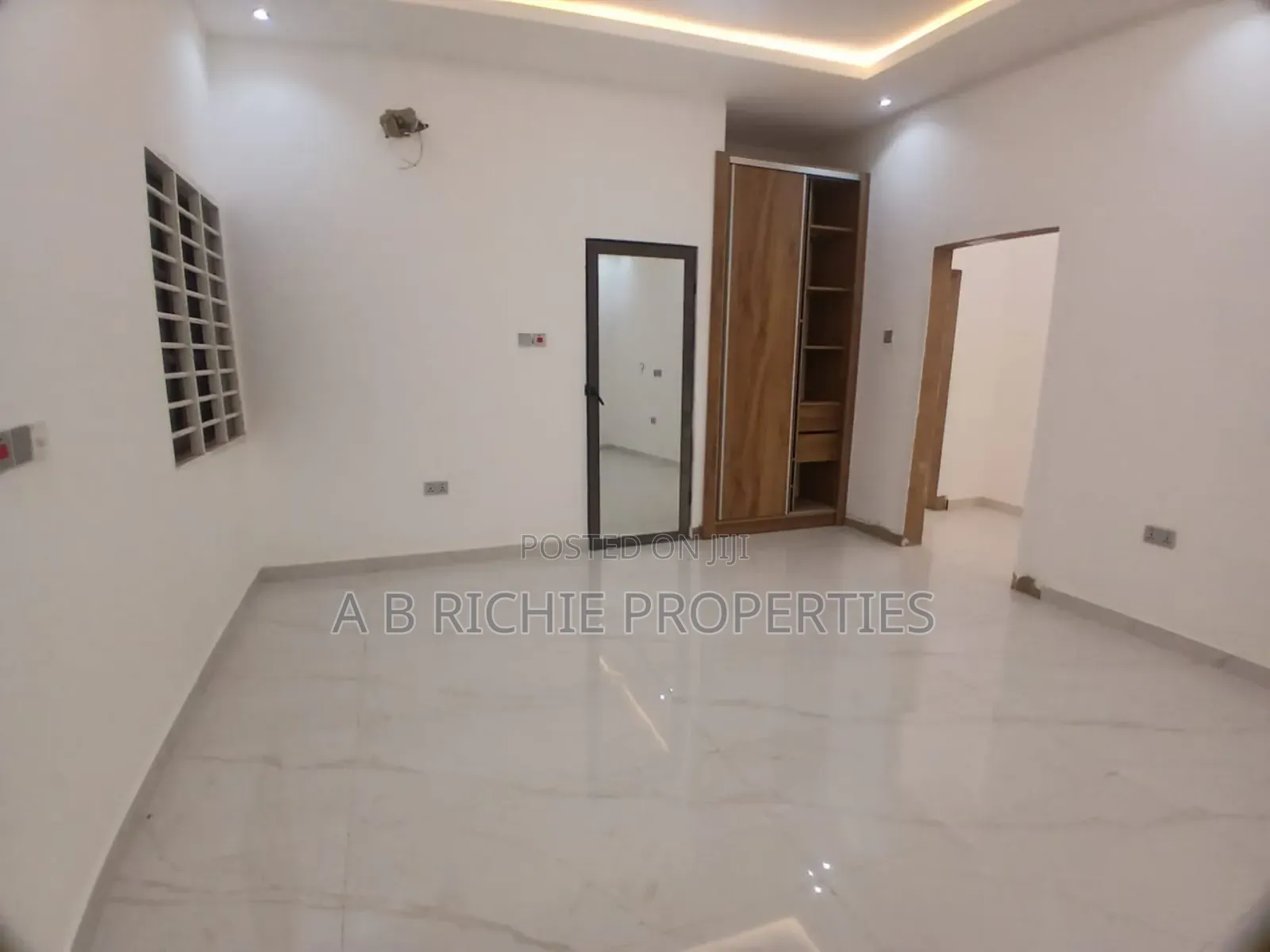 4bdrm House in Ab Richie Properties, Boundary Road Area for sale