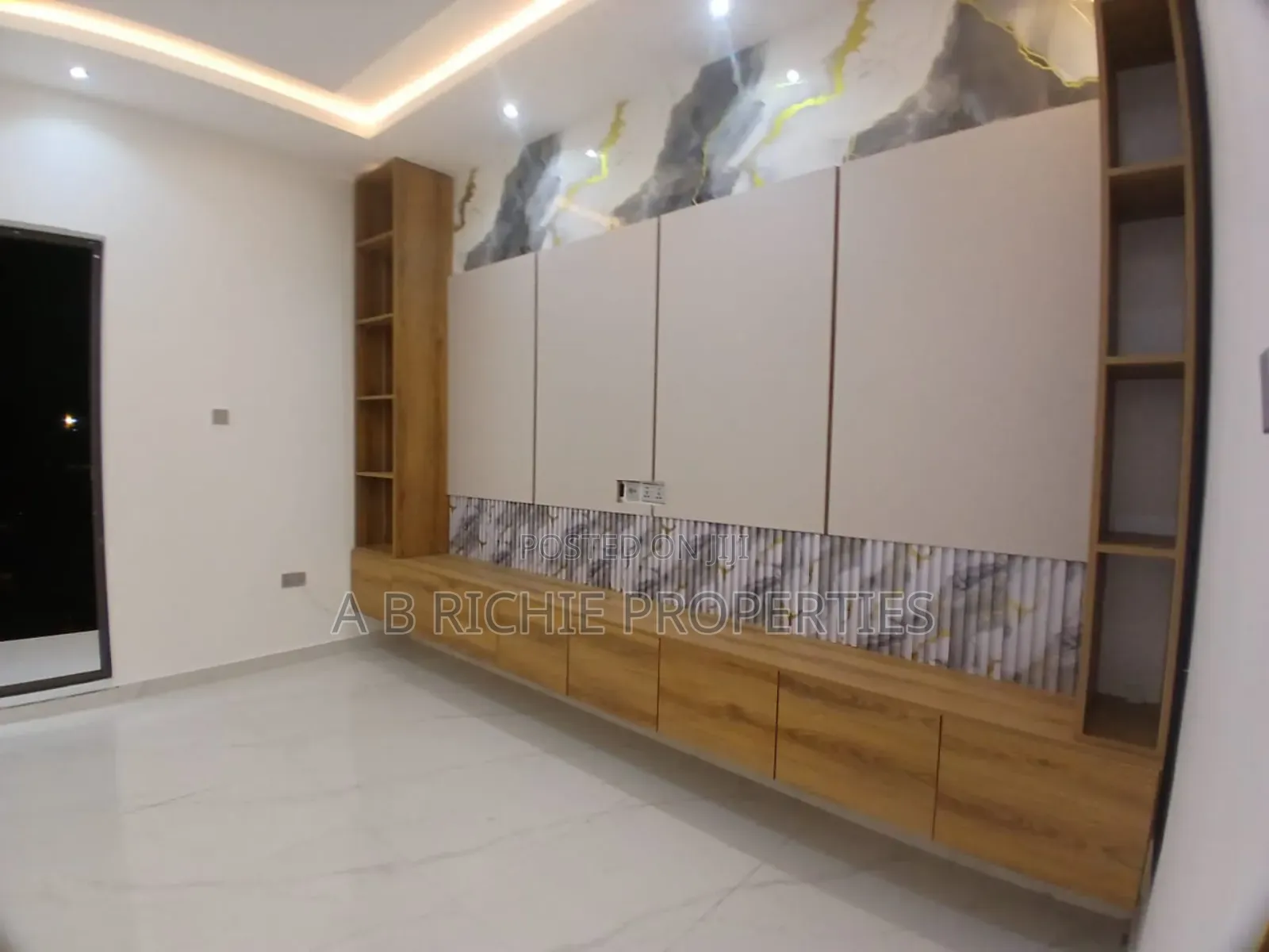 4bdrm House in Ab Richie Properties, Boundary Road Area for sale