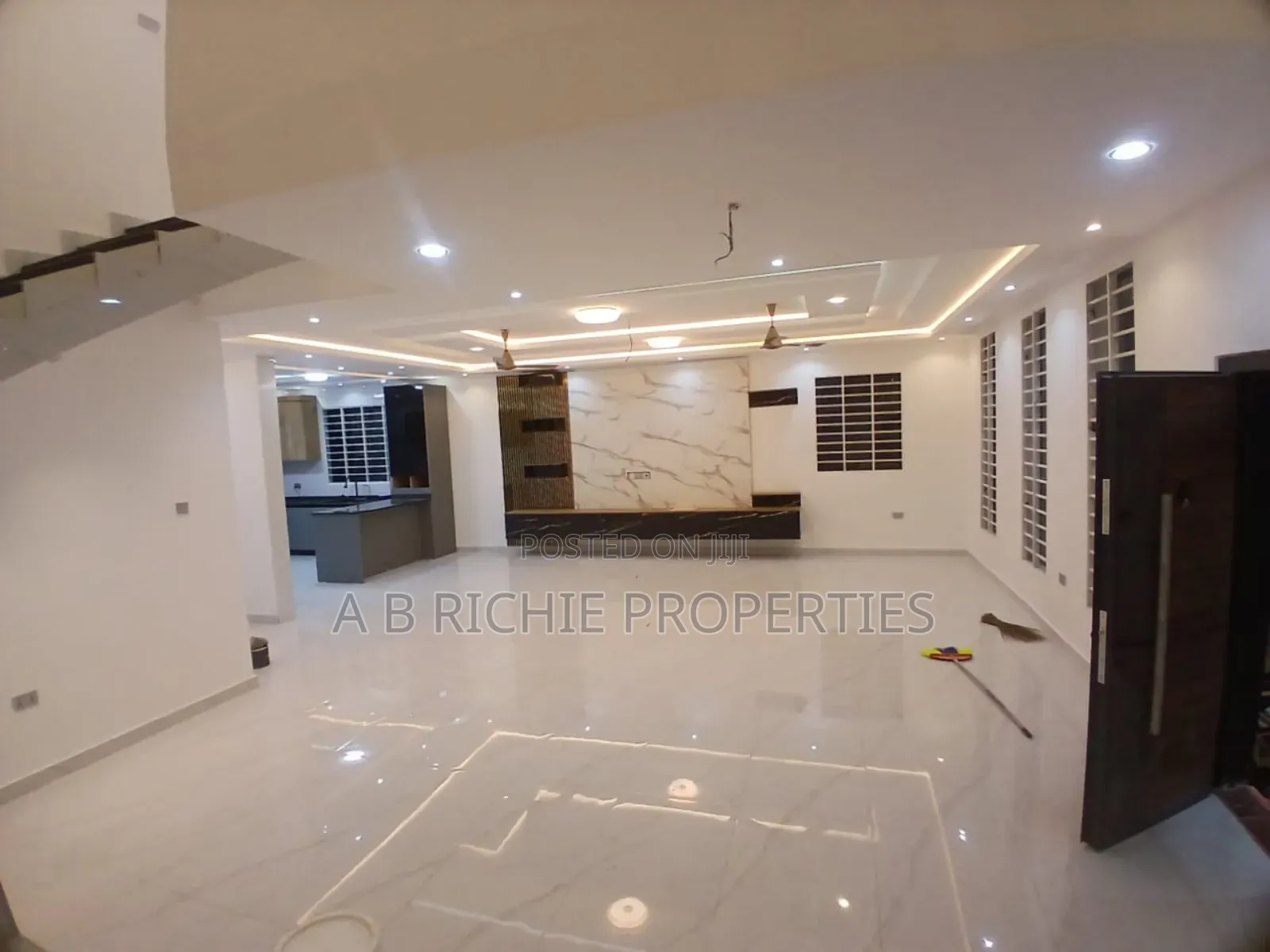 4bdrm House in Ab Richie Properties, Boundary Road Area for sale
