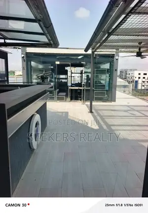  Rooftop Restaurant Space for Rent – Osu Oxford Street