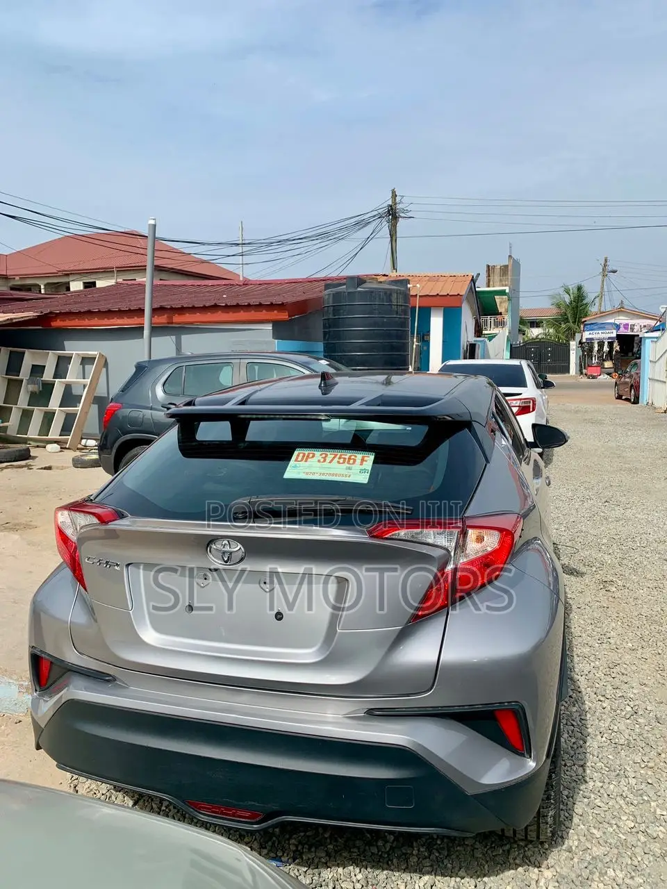 Toyota C-HR XLE Prermium FWD (2.0L 4cyl 2AM) 2018 Gray