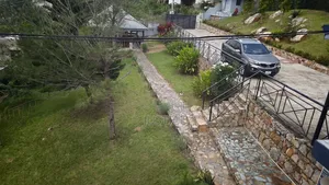 5bdrm House in Aburi for sale