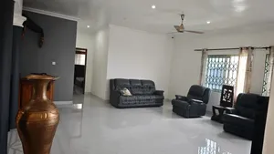 5bdrm House in Aburi for sale