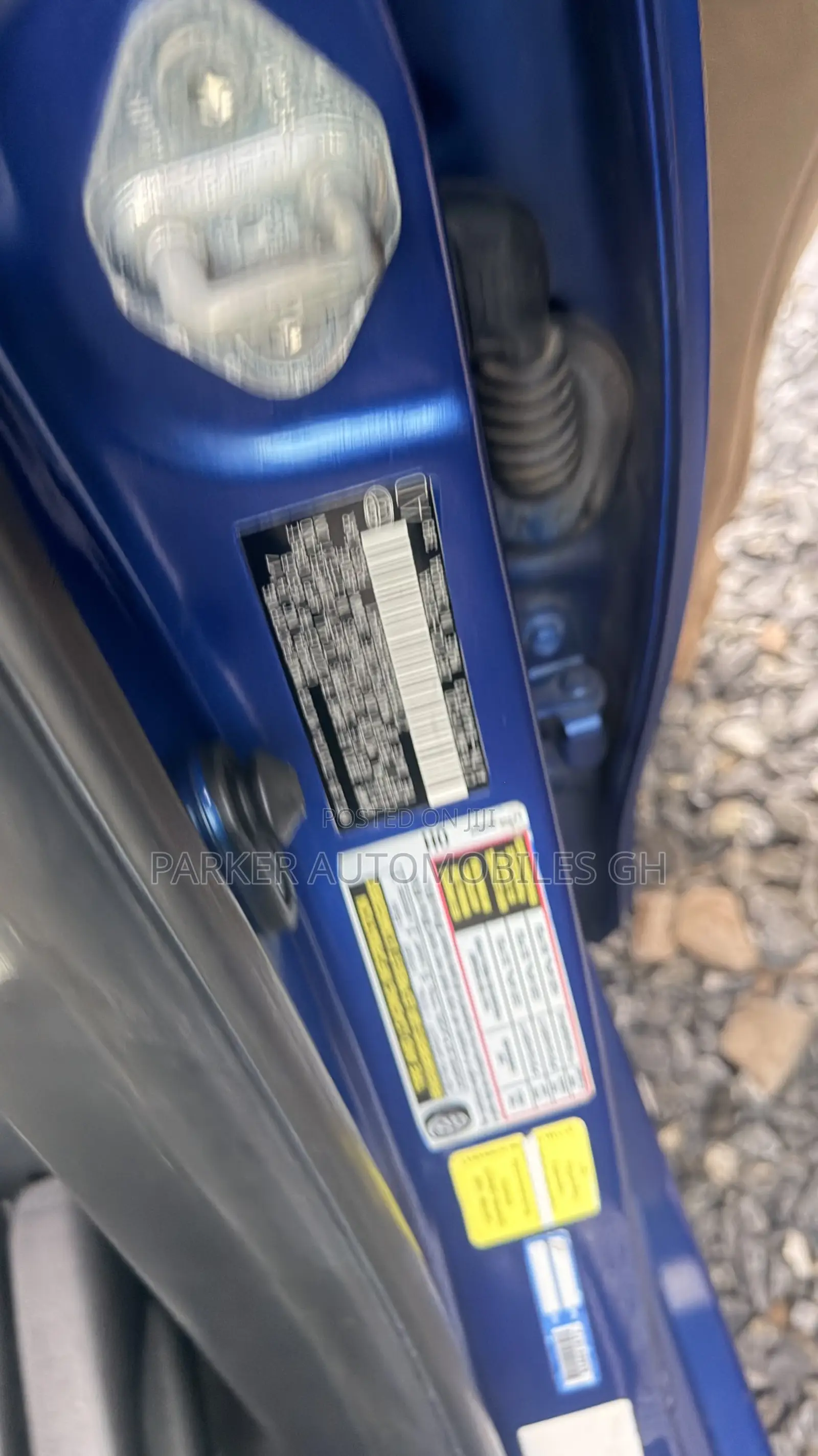 Toyota Corolla SE 4dr Sedan (1.8L 4cyl CVT) 2017 Blue