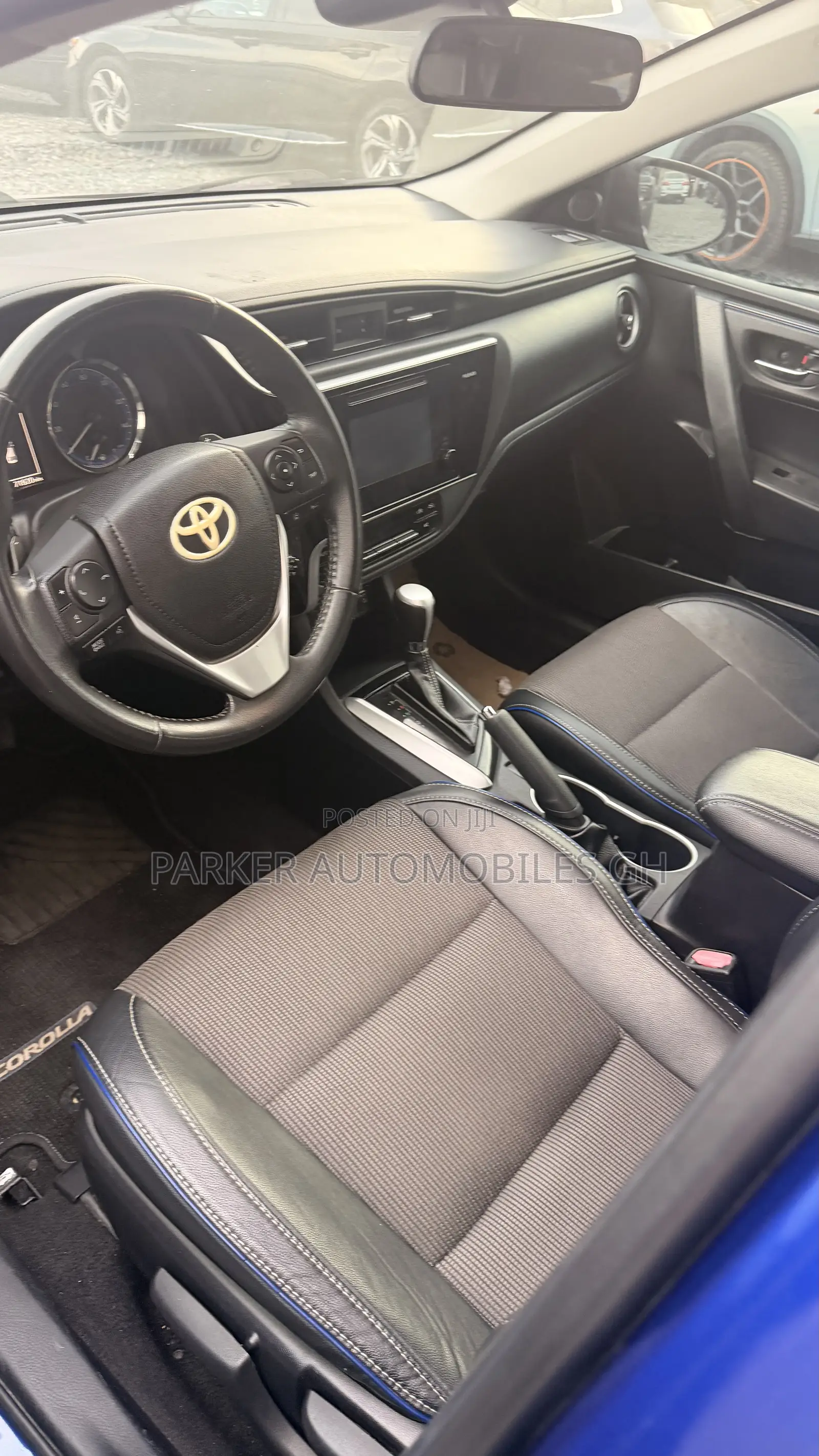 Toyota Corolla SE 4dr Sedan (1.8L 4cyl CVT) 2017 Blue