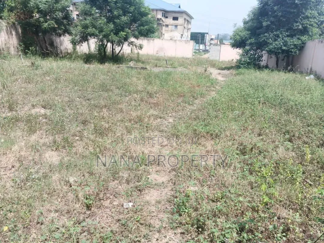 One and Half Plot of Land for Sale Located at Oyibi Saasabi