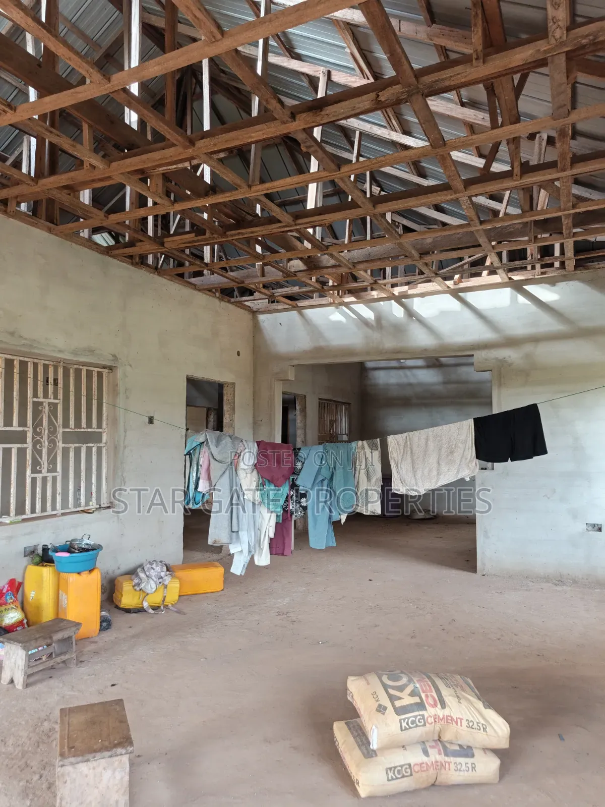 4bdrm House in Abrepo Asuofia Road, Atwima Nwabiagya for sale