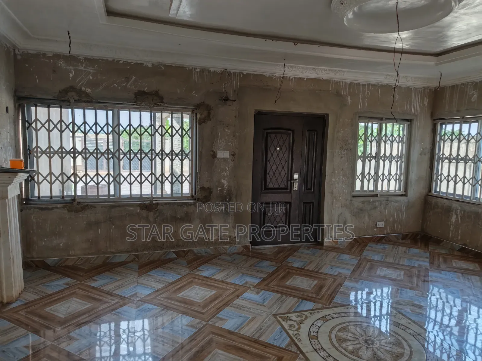 3bdrm House in Abrepo Asuofia Road, Atwima Nwabiagya for sale